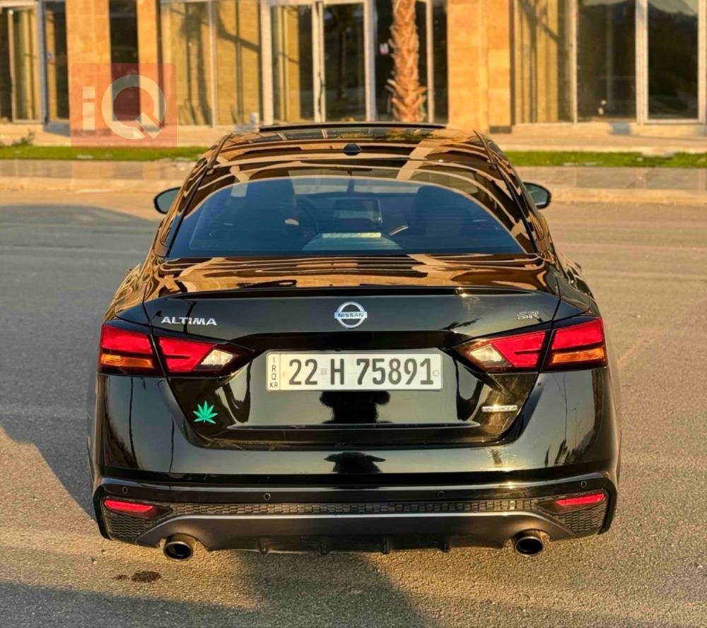 نیسان ئەلتیما